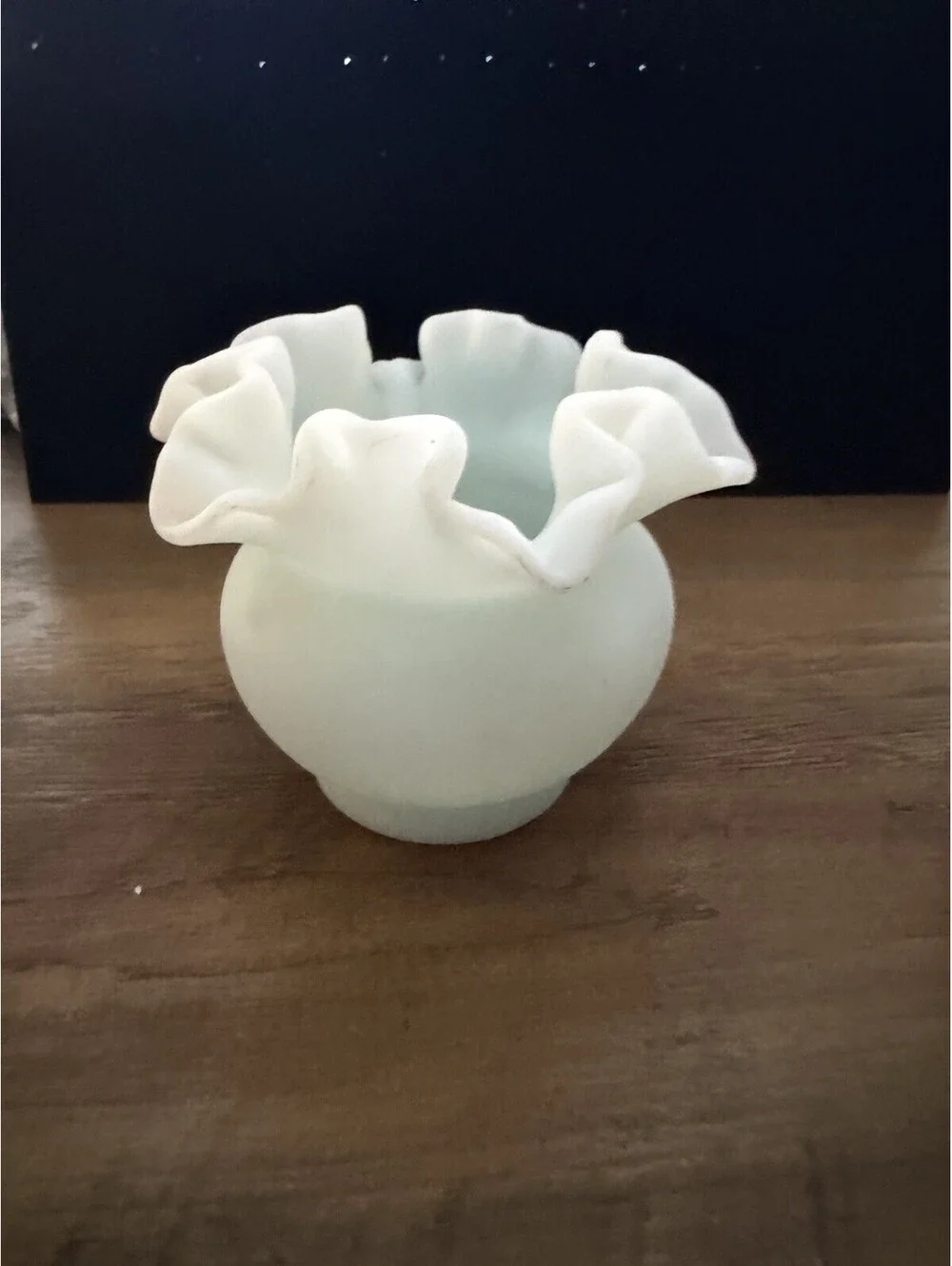 VINTAGE FENTON Satin Milk Glass Ruffle Vase 4”